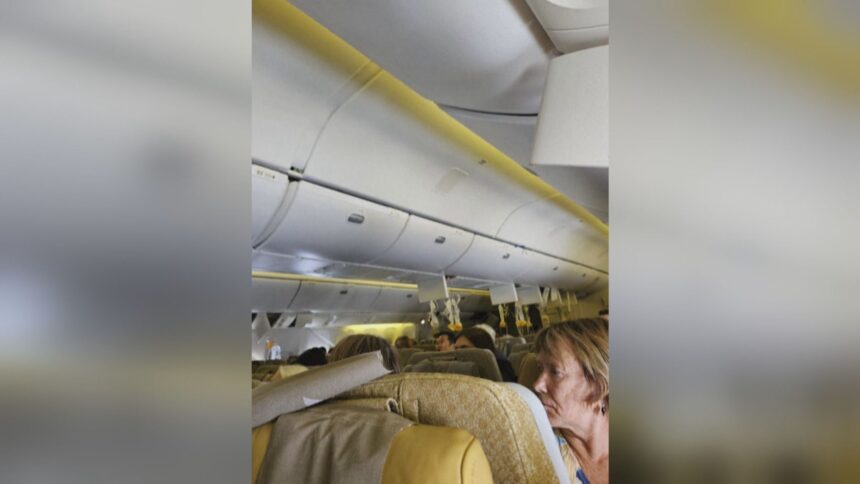 voo-da-singapore-airlines-atingiu-bolsao-de-ar-antes-de-turbulencia,-diz-autoridade