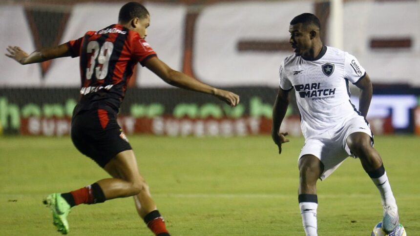 botafogo-elimina-vitoria-na-estreia-de-carpini-e-avanca-na-copa-do-brasil