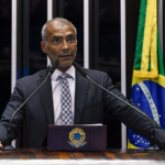 romario-fala-sobre-denuncia-de-corrupcao:-“completamente-infundada”