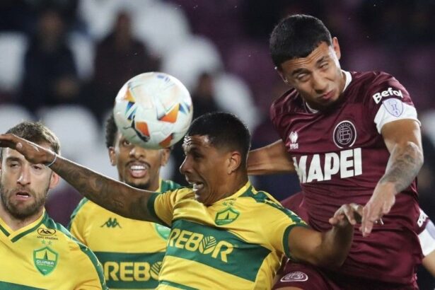 cuiaba-vence-lanus,-mas-vai-disputar-playoff-da-sul-americana