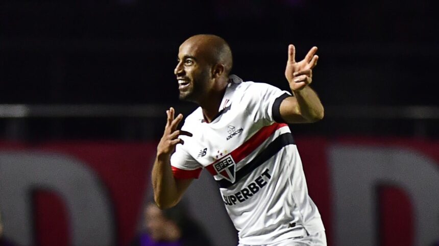 sao-paulo-vence-o-cruzeiro-com-gols-de-idolos-e-zubeldia-segue-invicto