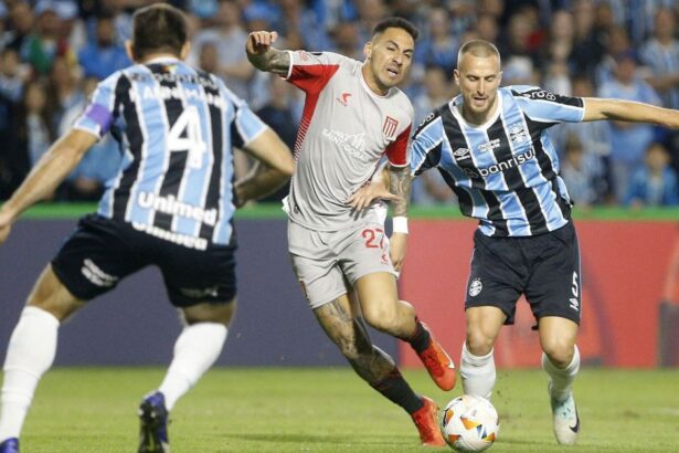 gremio-empata-com-estudiantes-e-vai-enfrentar-fluminense-nas-oitavas-da-libertadores