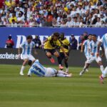 argentina-vence-o-equador-com-gol-de-di-maria