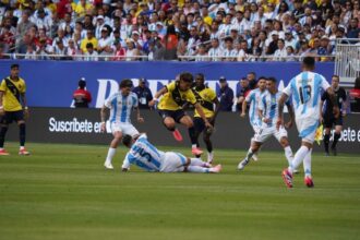 argentina-vence-o-equador-com-gol-de-di-maria