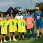 marta-e-jogadoras-do-orlando-city-visitam-treino-da-selecao-brasileira