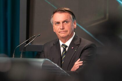 nova-joia-em-inquerito-contra-bolsonaro-‘robustece’-linha-de-investigacao,-diz-diretor-geral-da-pf