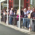 fortes-chuvas-paralisam-aeroporto-na-ilha-turistica-de-maiorca,-na-espanha