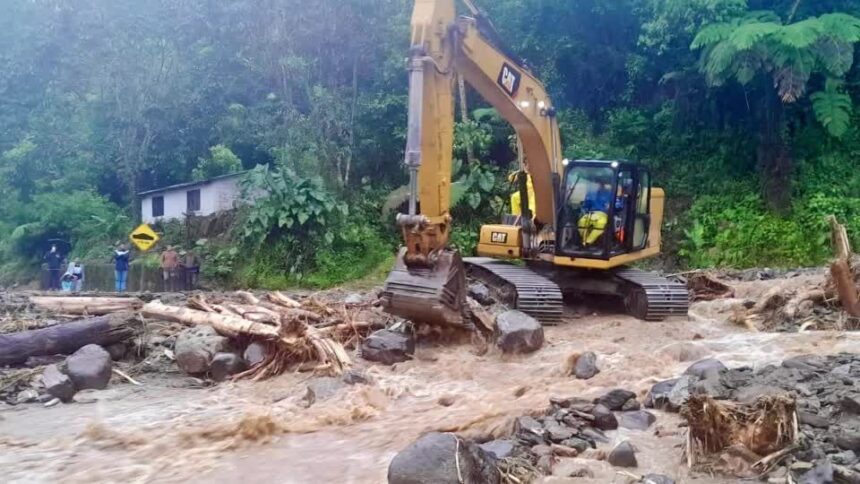 deslizamento-de-terra-no-equador-mata-6-pessoas;-30-estao-desaparecidas