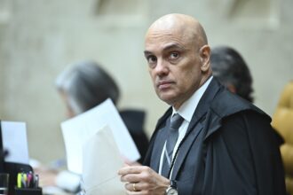 moraes-recua-e-determina-retorno-de-conteudo-com-denuncias-de-ex-mulher-contra-lira-as-redes