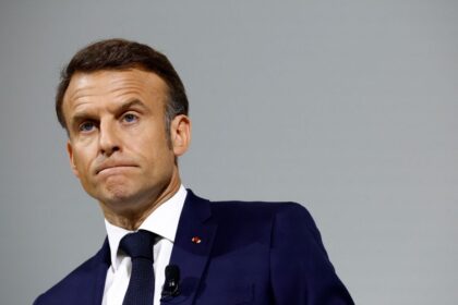 macron-alerta-sobre-risco-de-“guerra-civil”-a-medida-que-eleicoes-se-aproximam