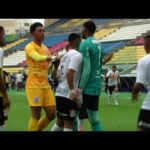 acertado-com-o-corinthians,-hugo-souza-ja-tomou-soco-na-cara-em-jogo-contra-o-timao