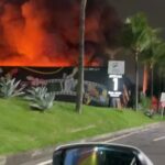 incendio-atinge-exposicao-da-warner-bros-no-shopping-nova-america;-veja-video