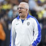 selecao:-dorival-jr.-e-comissao-tecnica-ficam-presos-nos-eua-devido-a-furacao