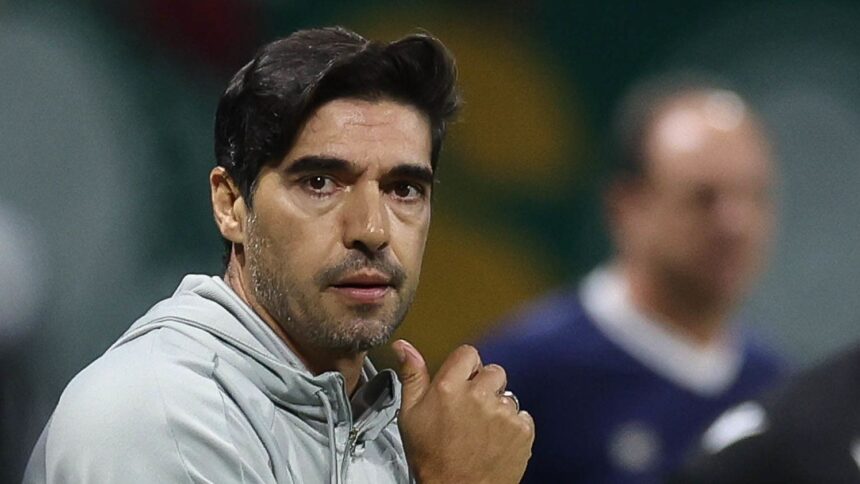 abel-ferreira-usa-fala-xenofobica-contra-indigenas-ao-avaliar-palmeiras