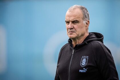 bielsa,-do-uruguai,-dispara-contra-conmebol-e-organizacao-da-copa-america:-“mentirosos”