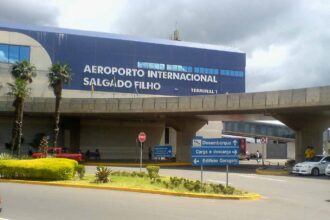 aeroporto-salgado-filho-volta-a-operar-embarques-e-desembarques-de-passageiros