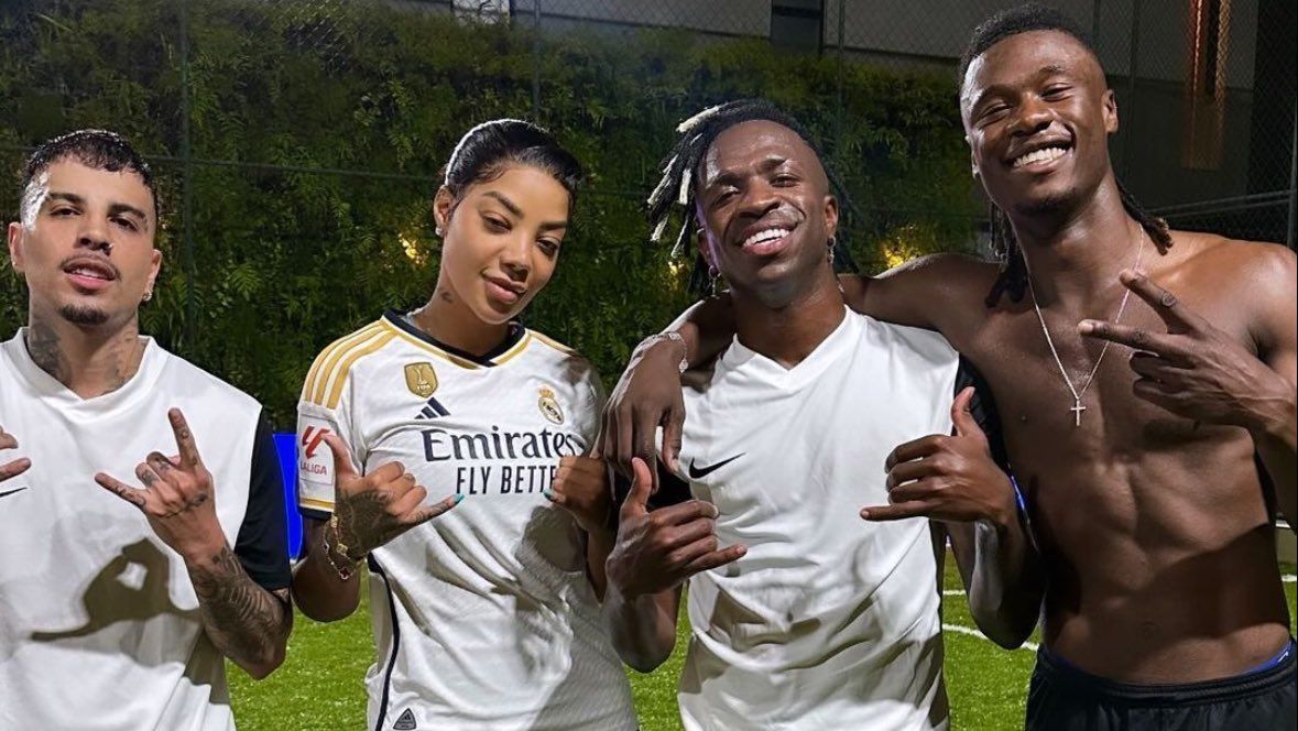 cantora-ludmilla-joga-bola-com-vinicius-jr.-e-camavinga,-do-real-madrid