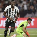 botafogo-vence-o-internacional-e-alcanca-quinta-vitoria-seguida-no-brasileiro