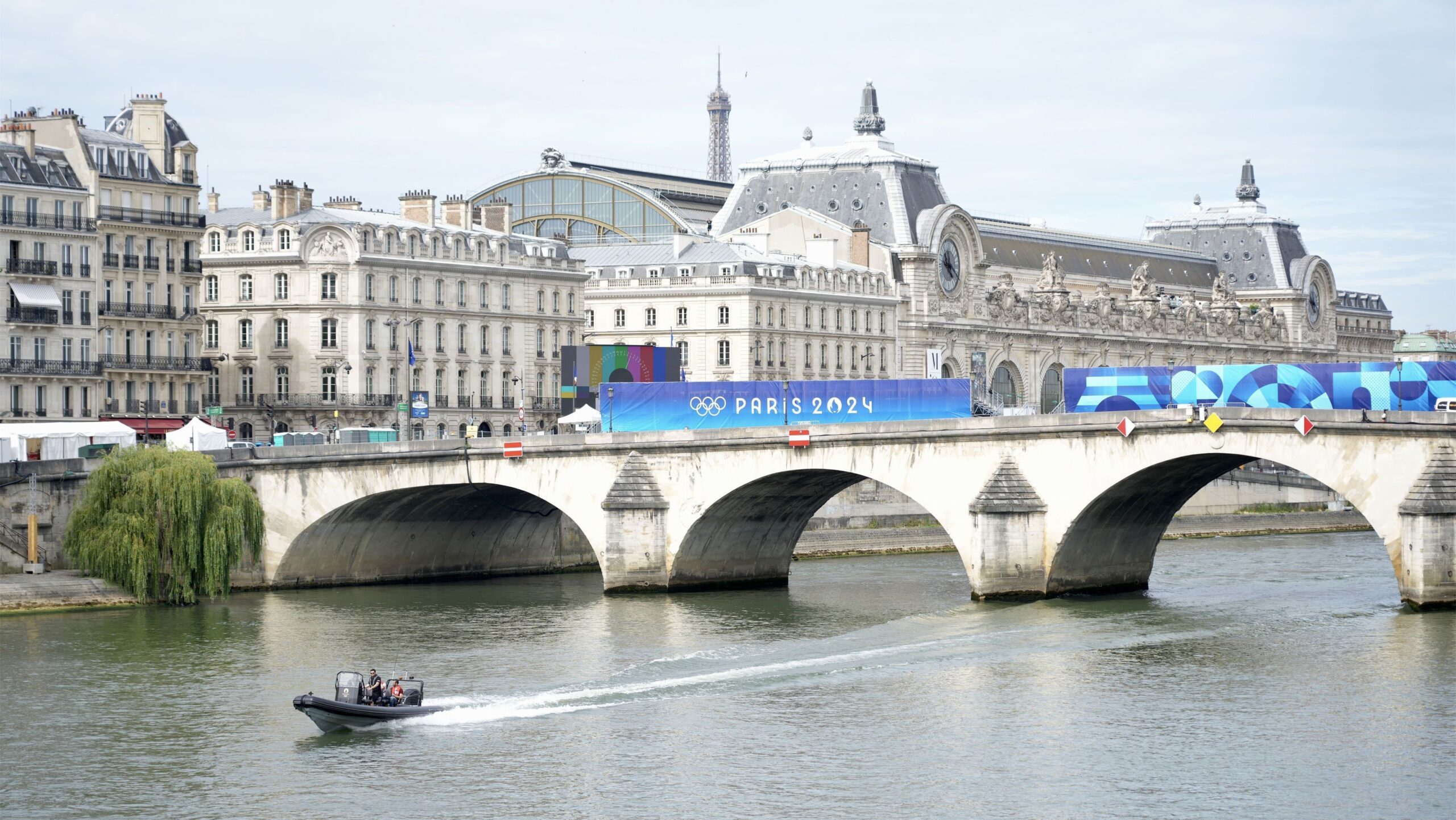 paris-2024-diz-que-cerimonia-de-abertura-da-olimpiadas-acontecera-normalmente