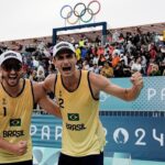 jogos-olimpicos:-brasileiros-george-e-andre-vencem-marroquinos-no-volei-de-praia