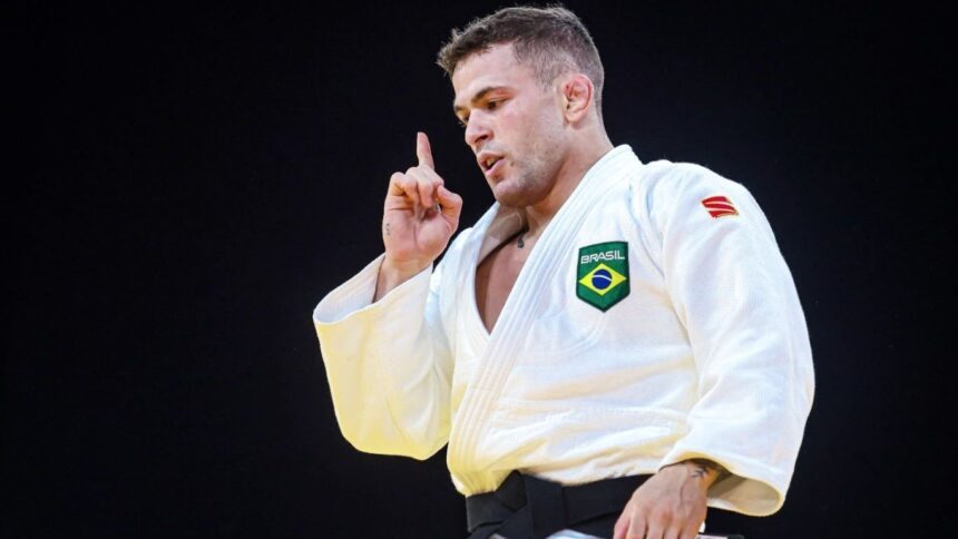 paris-2024:-william-lima-vence-e-se-aproxima-de-medalha-no-judo