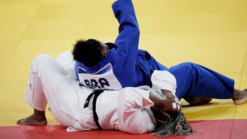 beatriz-souza-vence-francesa,-vai-a-final-no-judo-e-garante-medalha