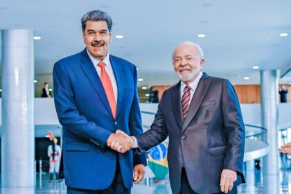 lula-deve-conversar-com-maduro-na-quarta-(7)-sobre-crise-na-venezuela,-dizem-interlocutores