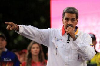 brasil-reconhece-tacitamente-nicolas-maduro-como-presidente,-diz-professor-a-cnn