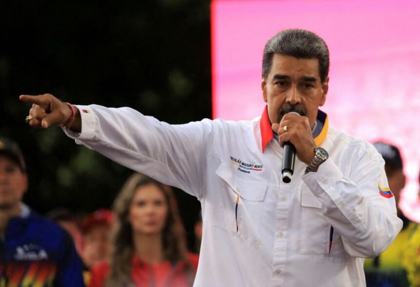 brasil-reconhece-tacitamente-nicolas-maduro-como-presidente,-diz-professor-a-cnn