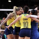 paris-2024:-brasil-vence-turquia-e-ganha-bronze-no-volei-feminino