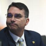 flavio-bolsonaro-diz-ver-crime-nos-pedidos-de-moraes-por-relatorios-informais-a-justica-eleitoral