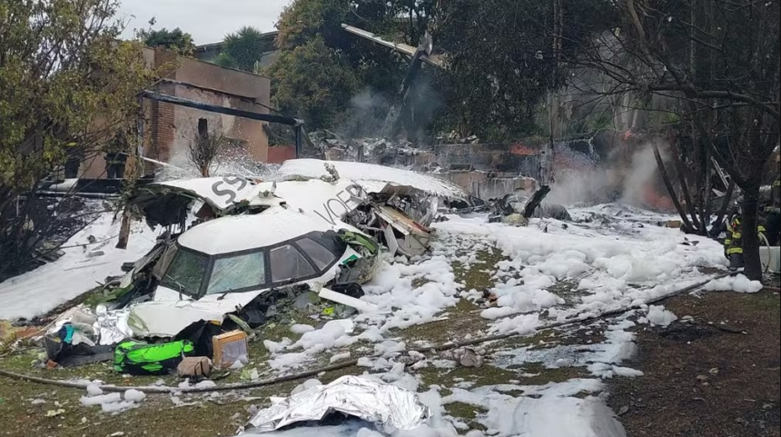 junto-ha-45-anos,-casal-vitima-de-queda-de-aviao-e-velado-em-cascavel-(pr)