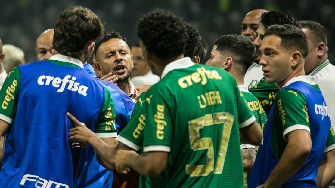 sao-paulo-denuncia-homofobia-de-torcedores-do-palmeiras;-veja-o-que-motivou-a-queixa