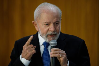 lula-diz-que-nao-vai-interferir-na-eleicao-para-presidencia-da-camara