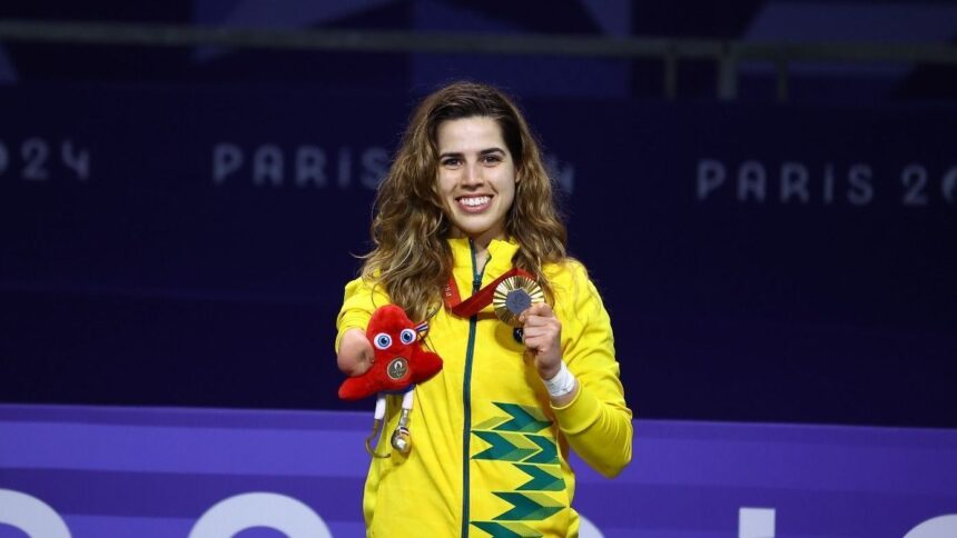 paralimpiada:-brasil-conquista-ouro-inedito-no-taekwondo-com-ana-carolina-moura