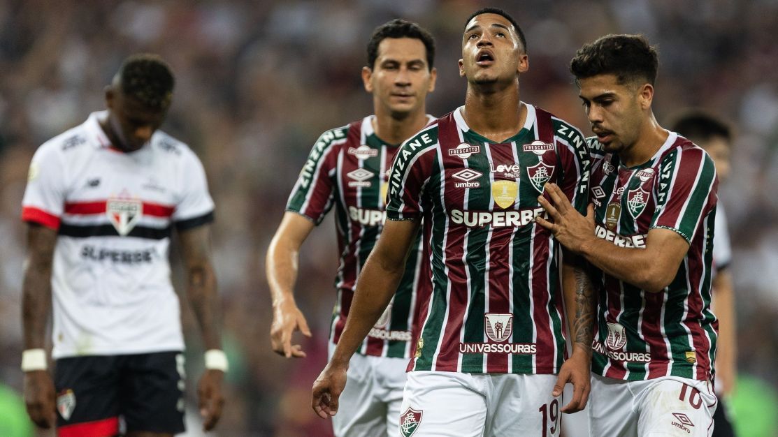 fluminense-bate-o-sao-paulo-e-respira-no-brasileirao