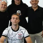 jovem-que-estava-na-roma-assina-contrato-com-o-corinthians;-veja-detalhes