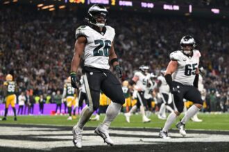 nfl:-eagles-vencem-packers-em-sao-paulo;-saiba-como-foi-a-estreia-no-brasil