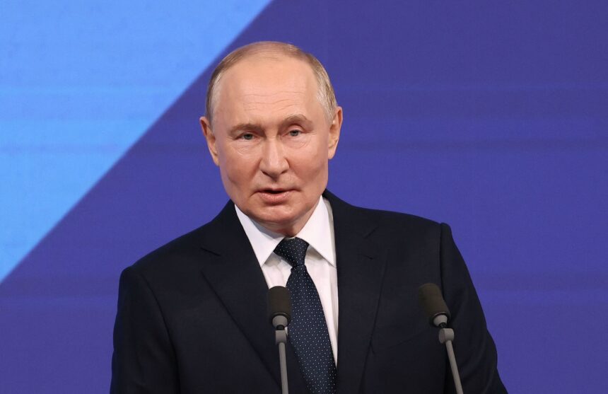 putin-lanca-maior-exercicio-de-guerra-naval-desde-o-fim-da-guerra-fria