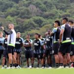 botafogo-tera-que-lidar-com-ausencia-inedita-para-vencer-corinthians