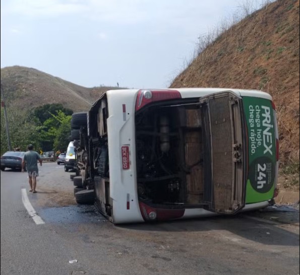 duas-vitimas-de-acidente-de-onibus-com-atletas-de-futebol-americano-serao-velados-em-curitiba-neste-domingo-(22)