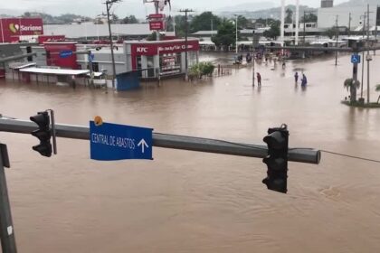 tempestade-john-enfraquece,-mas-deixa-areas-do-mexico-inundadas