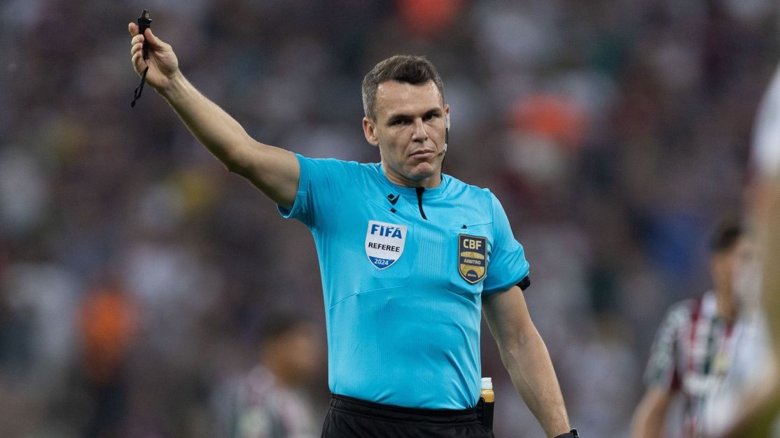 arbitro-de-fluminense-x-sao-paulo-e-punido-pelo-stjd