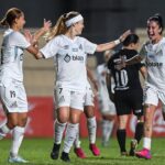 santos-vence-olimpia,-evita-corinthians-e-encara-boca-na-libertadores-feminina