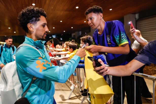 selecao-desembarca-em-brasilia,-onde-vai-enfrentar-o-peru-pelas-eliminatorias