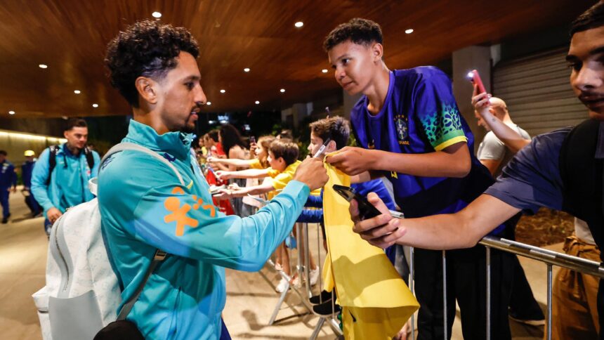 selecao-desembarca-em-brasilia,-onde-vai-enfrentar-o-peru-pelas-eliminatorias