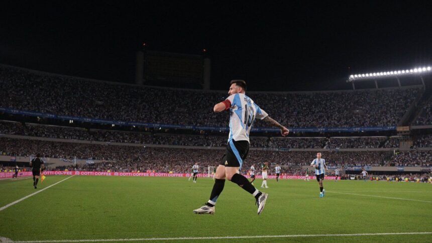 messi-atinge-nova-marca-historica-em-goleada-da-argentina-sobre-a-bolivia