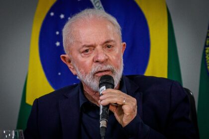 antes-de-reuniao-com-bancos,-lula-da-recado-e-diz-que-‘politica-social-e-tratada-como-gasto’