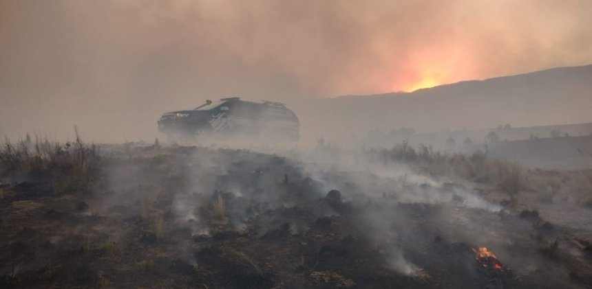 incendios-na-argentina:-moradores-se-mobilizam-para-proteger-as-florestas