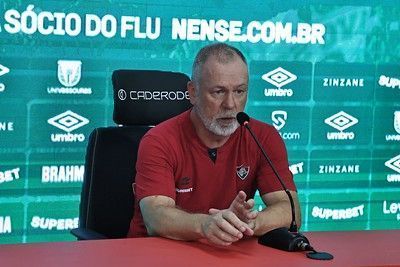 mano-menezes-critica-arbitragem-apos-derrota-do-fluminense:-“penaltis-mandrakes”